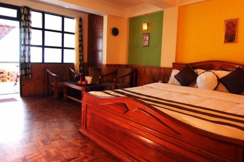 Jain Group Hotel Royal Residency 강토크 외부 사진