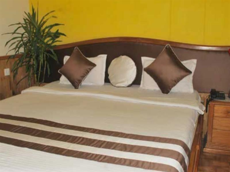 Jain Group Hotel Royal Residency 강토크 외부 사진