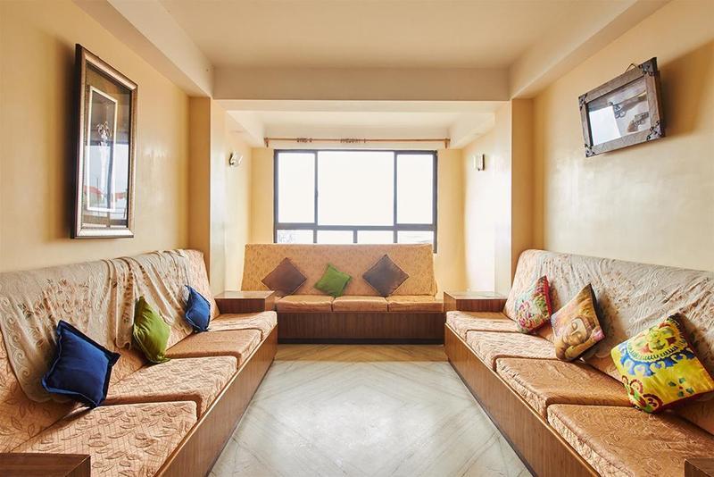 Jain Group Hotel Royal Residency 강토크 외부 사진