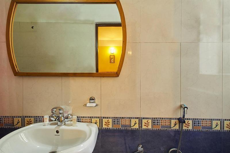 Jain Group Hotel Royal Residency 강토크 외부 사진