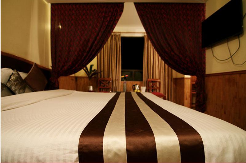 Jain Group Hotel Royal Residency 강토크 외부 사진